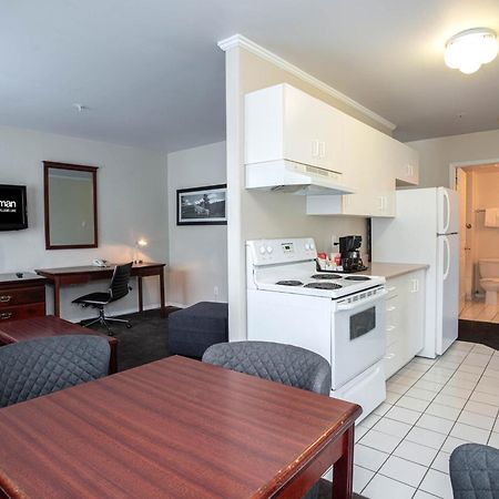 Sandman Hotel & Suites Williams Lake Dış mekan fotoğraf