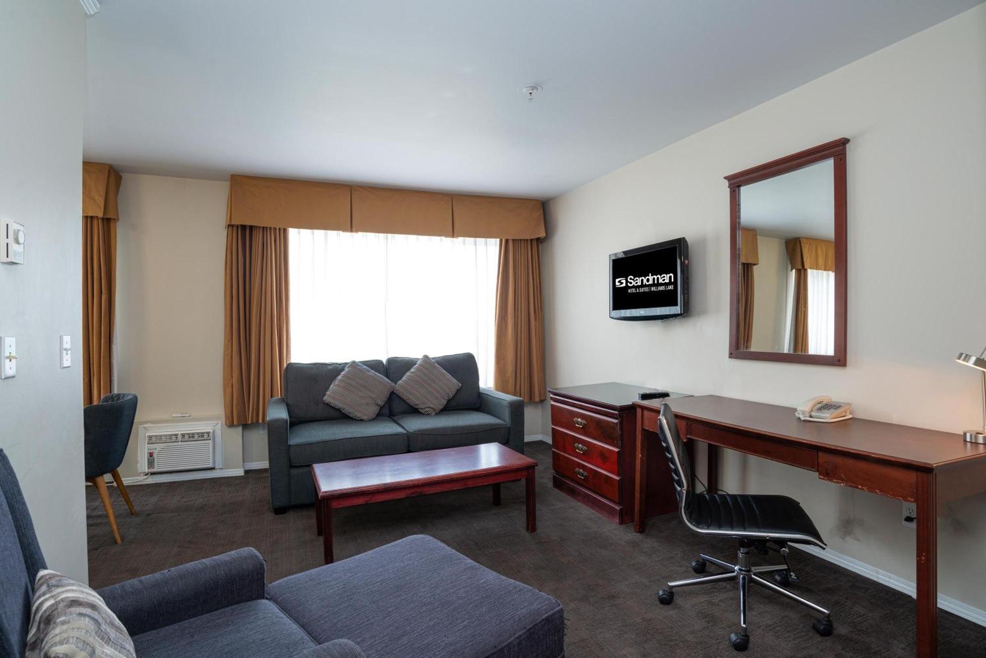 Sandman Hotel & Suites Williams Lake Dış mekan fotoğraf